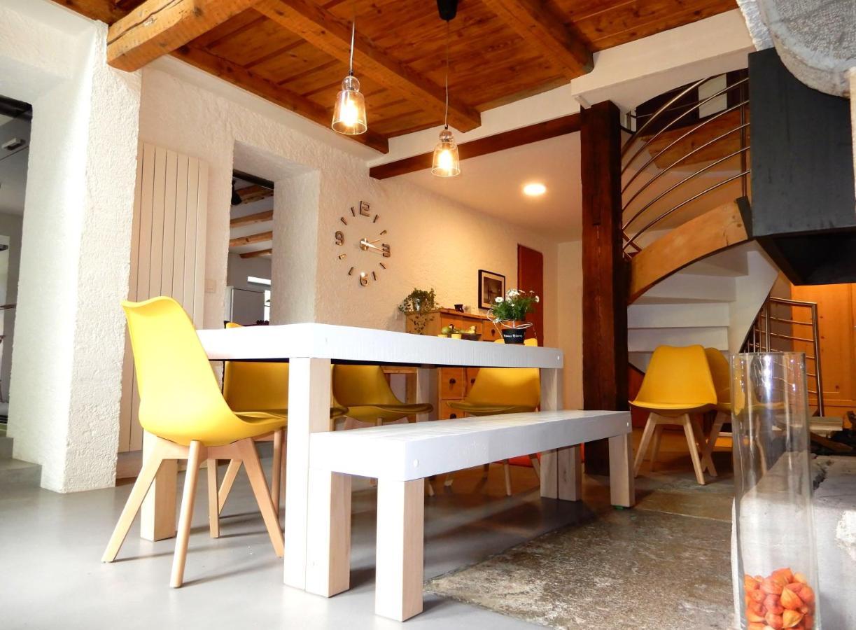 Fleurier Chambres D'Hotes T'22 מראה חיצוני תמונה